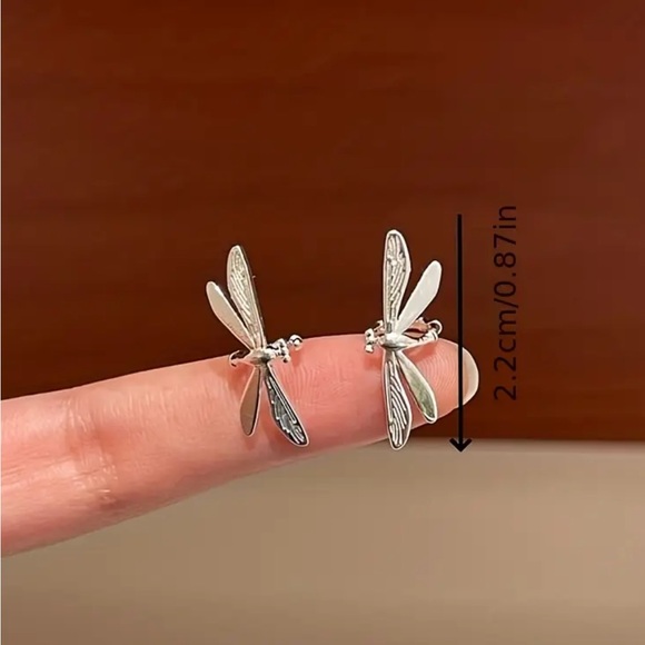 Silver Dragonfly Ear Cuffs ~ Set of 2 - Picture 2 of 2